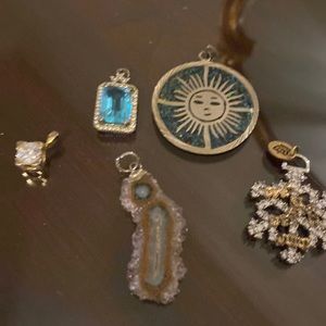 Necklace pendants